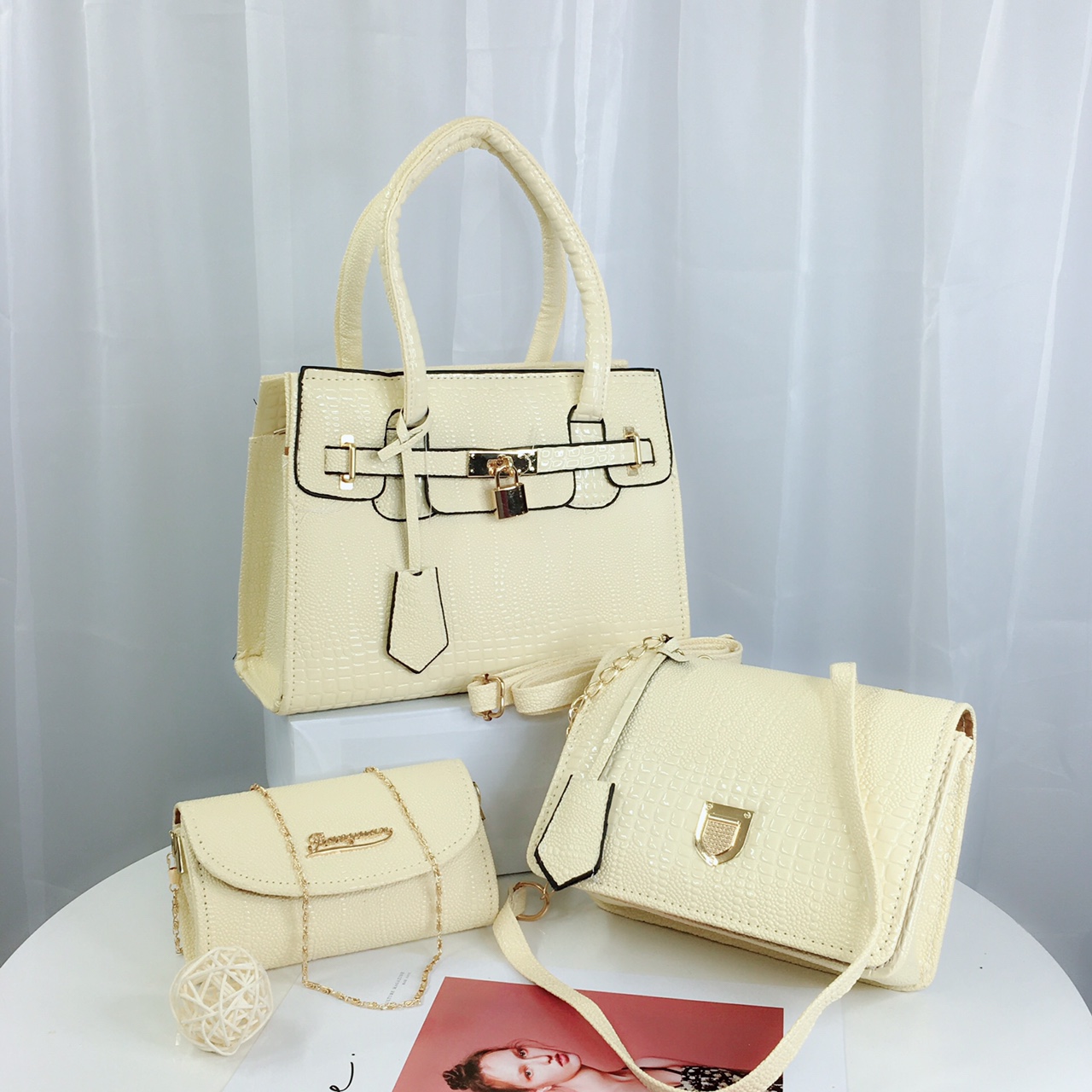 [Hằng Nga]  Bộ 3 Gồm Túi Xách Tay Nữ, Túi Đeo Chéo Nữ, Ví Đeo Chéo Nữ H.M Bền Đẹp