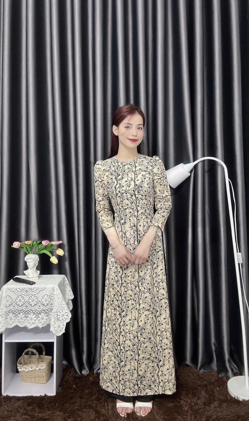 Áo dài hoa nhí đen tay bồng