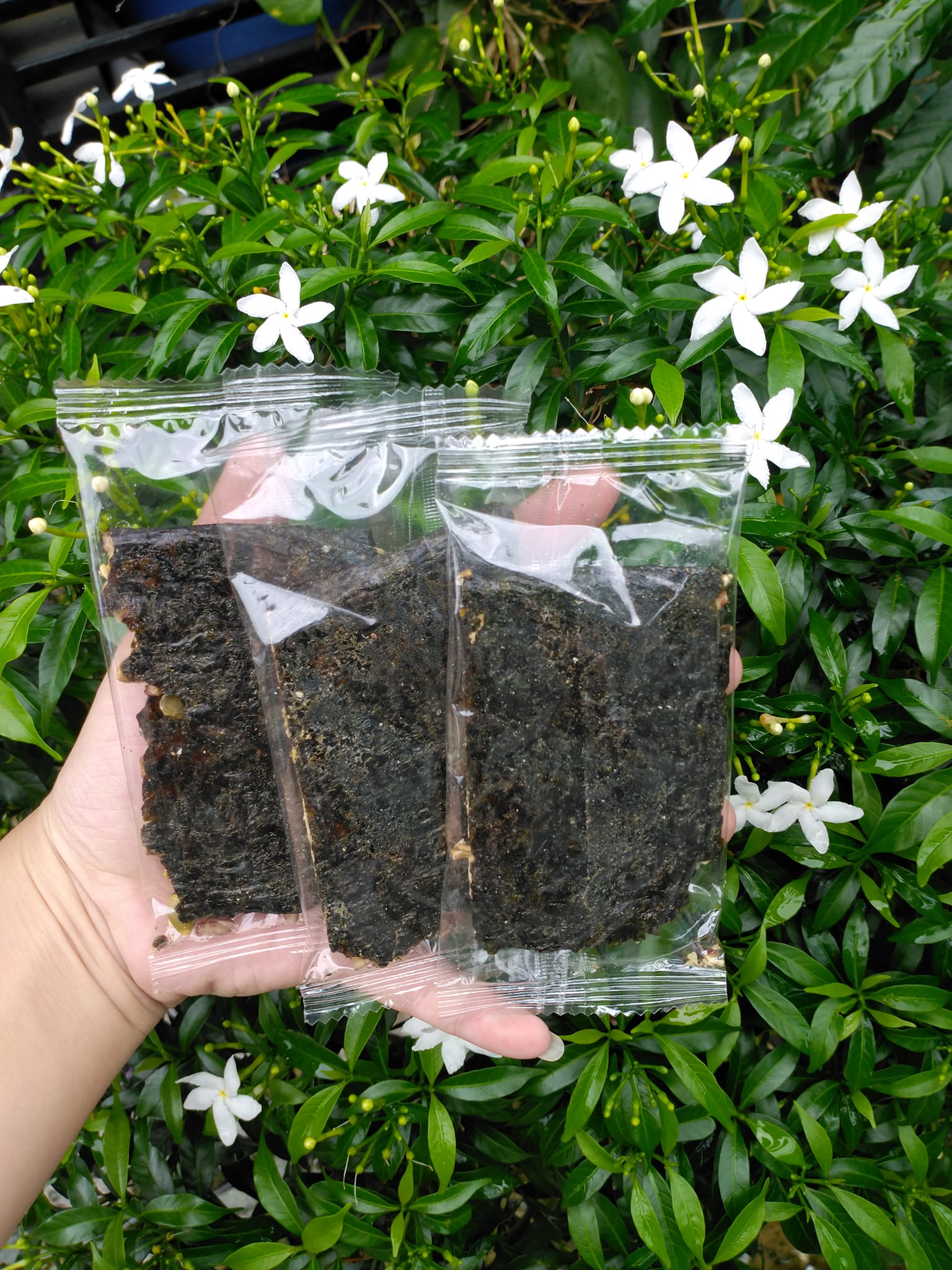 thanh rong biển kẹp hạt 250g (snack rong biển, vị mặn, ăn chay được)