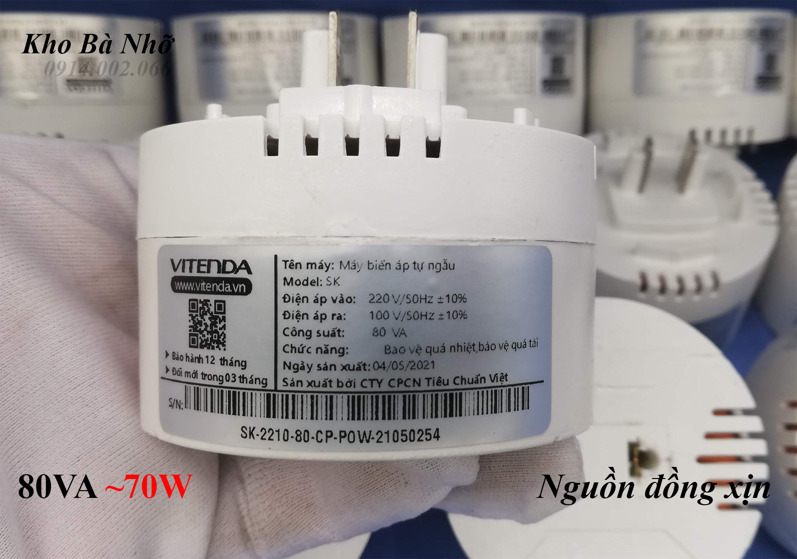 Bộ đổi nguồn điện xuôi 220V ra 110V công xuất thực 70w, lõi đồng xịn.