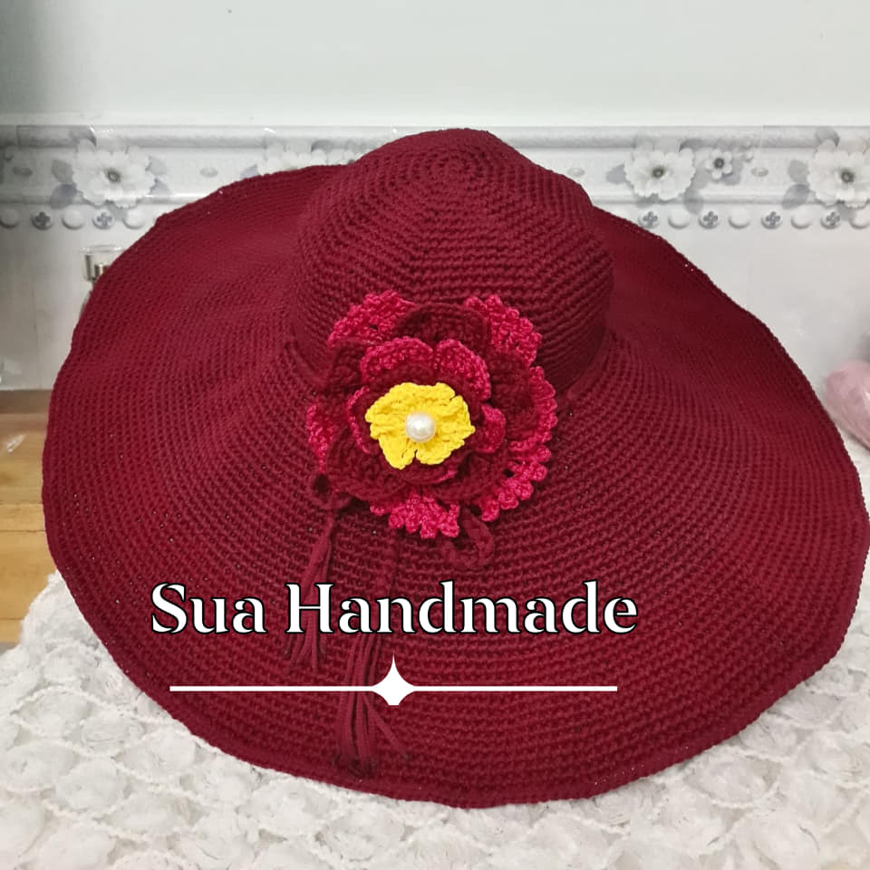 Nón rộng vành đỏ đô handmade chất liệu sợi dệt Việt Nam