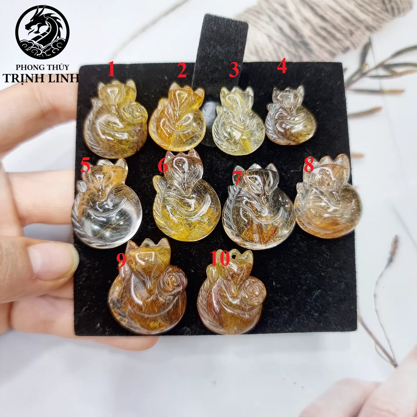 Vòng cổ cửu vỹ hồ ly thạch anh tóc vàng nâu