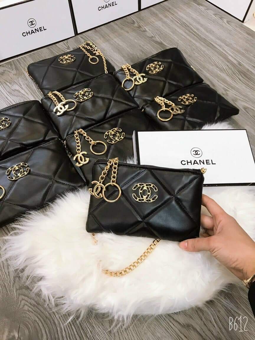 Preloved Chanel 19 Black or White Womens Fashion Bags  Wallets  Crossbody Bags on Carousell