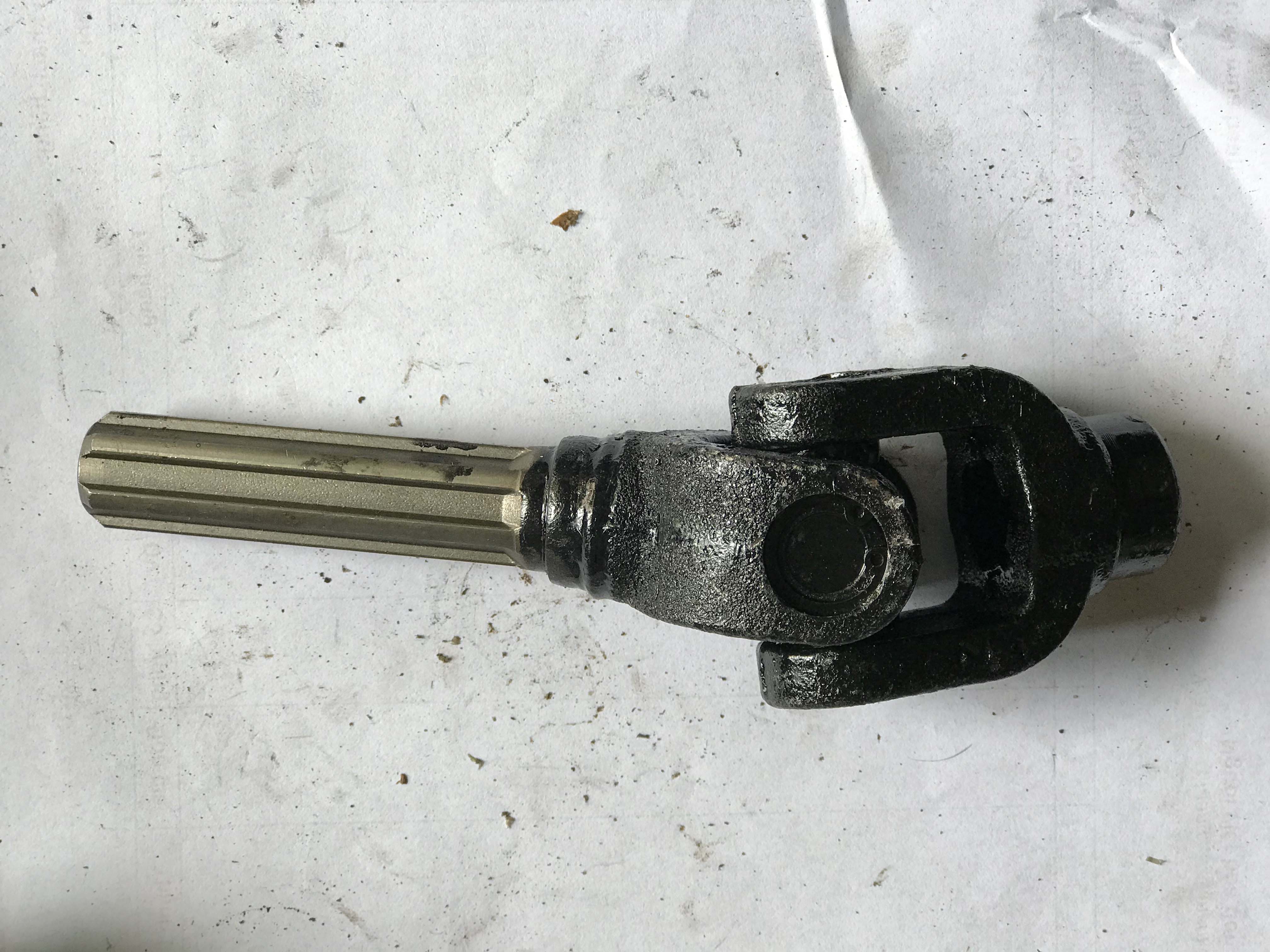 Khớp các đăng đuôi chuột dùng cho số lùi, số de, số ben, số phụ xe ba gác, xe lôi