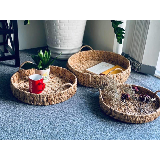 Khay tròn đa năng: dùng đựng trái cây, bánh kẹo, bưng bê đĩa thức ăn