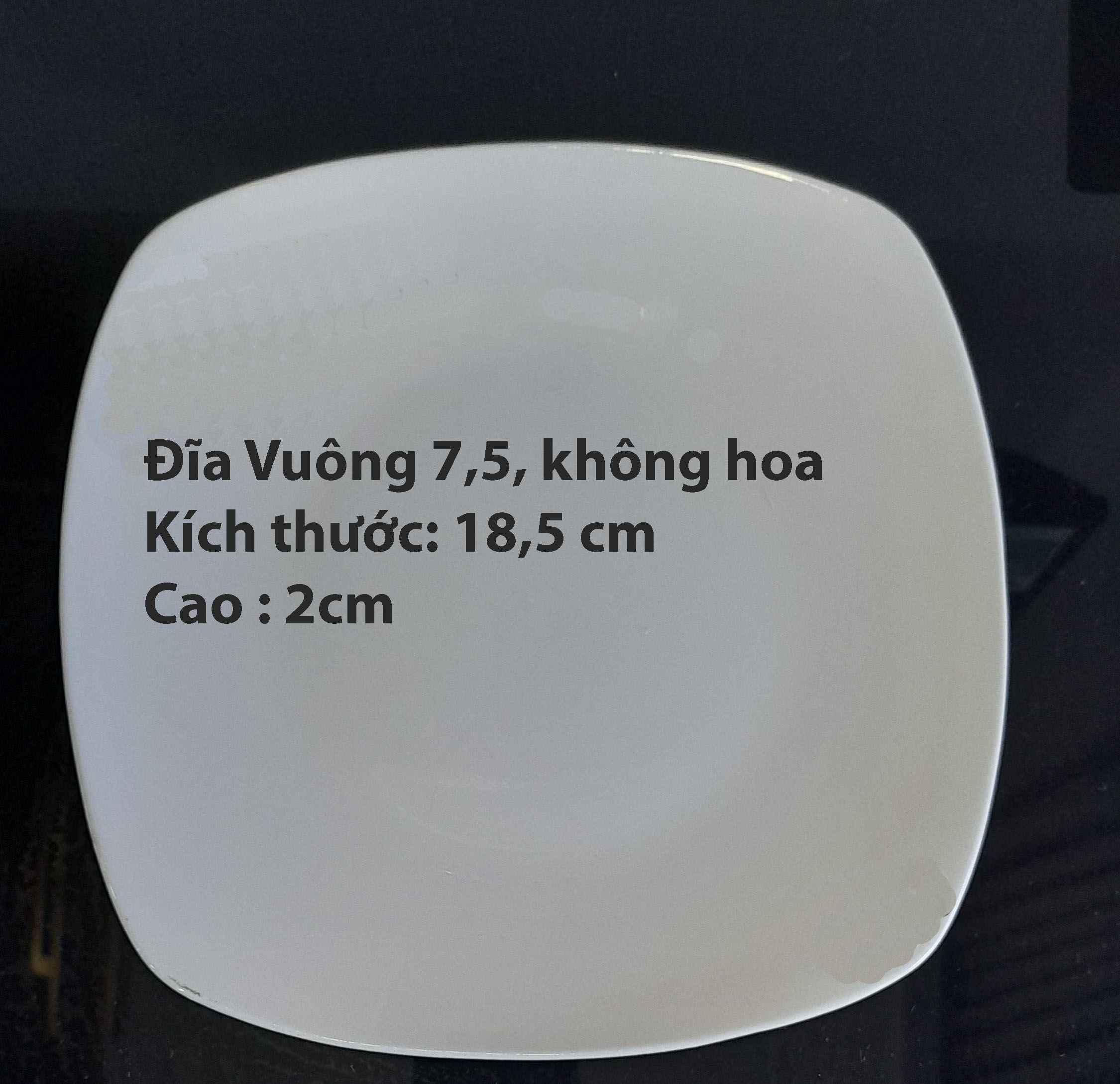 Bộ 3 cái đĩa vuông 7.5, kích thước 18,5cm, cao 2cm, trắng ngà, men bóng đẹp, trắng ngà, giá rẻ
