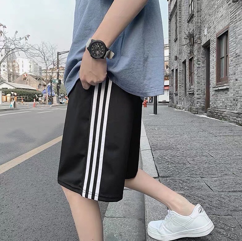 Nguyen hang luxury ✅ quần short ống suông 3 sọc g9