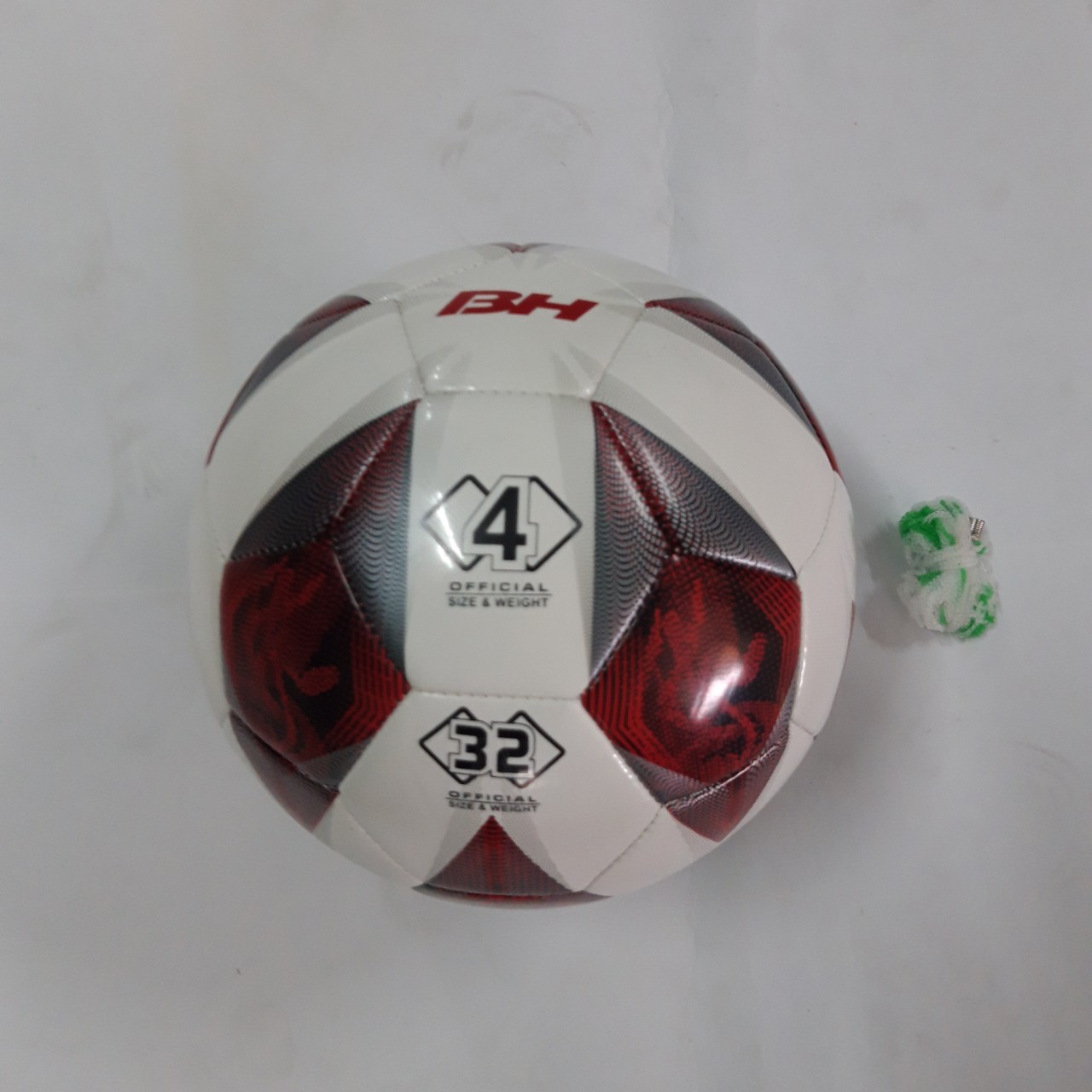 quả bóng đá số 4 (hàng chính hãng)da PU cao cấp +tặng kèm kim bơm+túi lưới+1 đôi tất dài