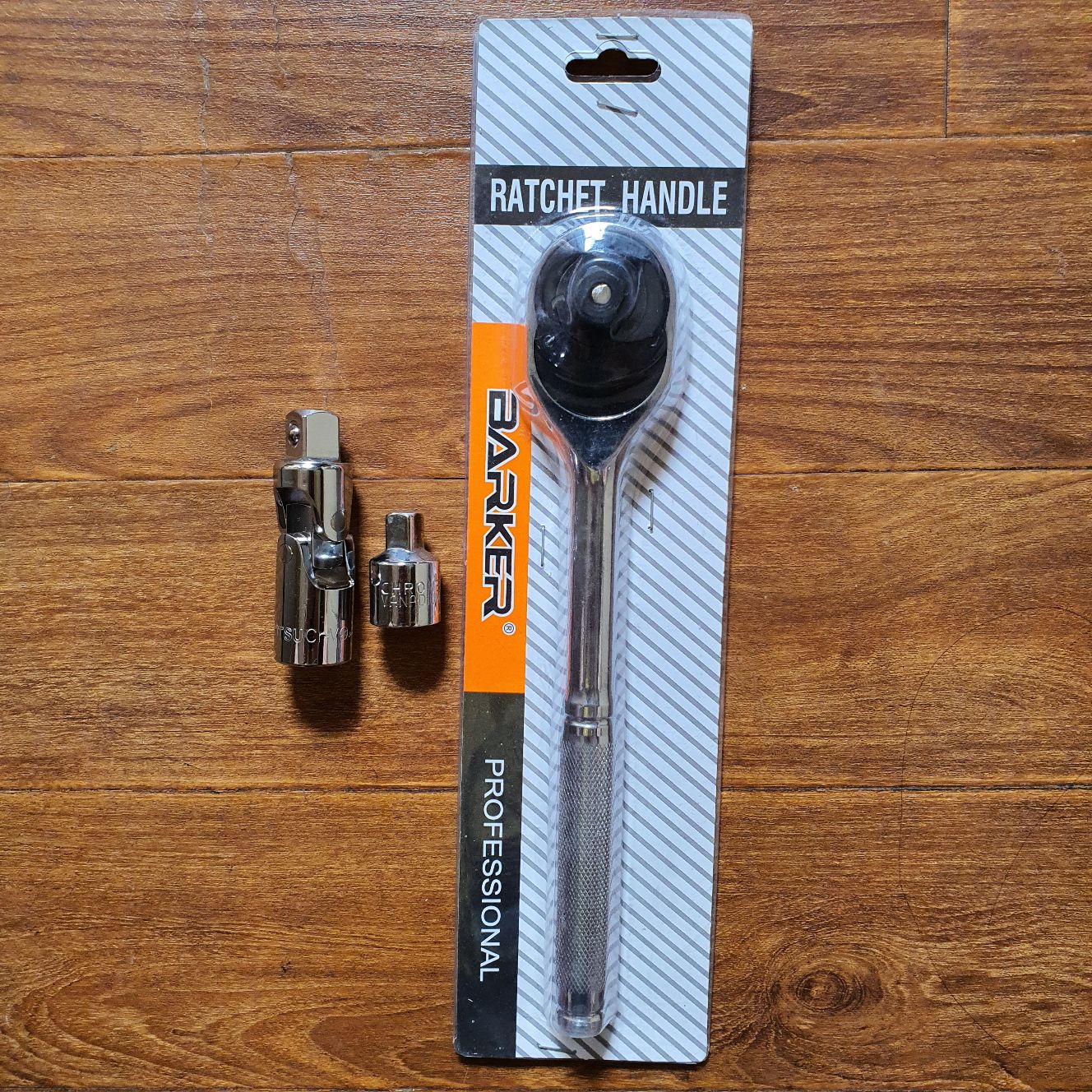 Bộ cần siết tự động đâỏ chiều Barker kèm 2 đầu lắt léo và đầu chuyển khẩu hệ 1/2 inch Nhật Bản, Bảo hành 12 tháng, Tay vặn tự động, Cần tuýp, Tay vặn khẩu đảo chiều, Cần tay lắc, tay lắc tự động