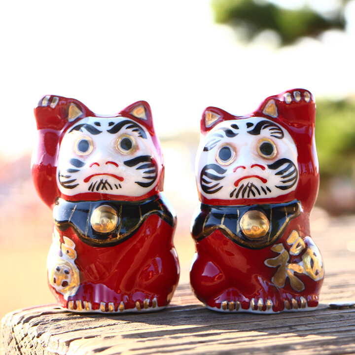 Mèo Thần tài mặt Daruma 7cm - hãng Kutaniyaki