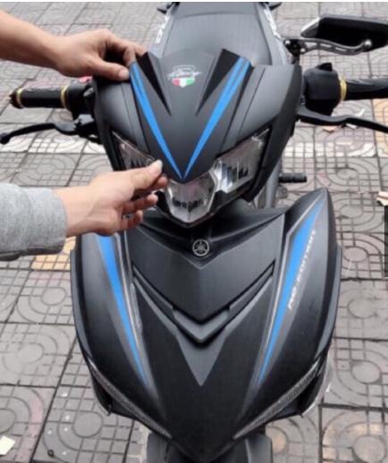 Ốp Mão ,ốp đầu đèn viền Xanh hay viền đỏ gắn Vario,Click,Wave.....