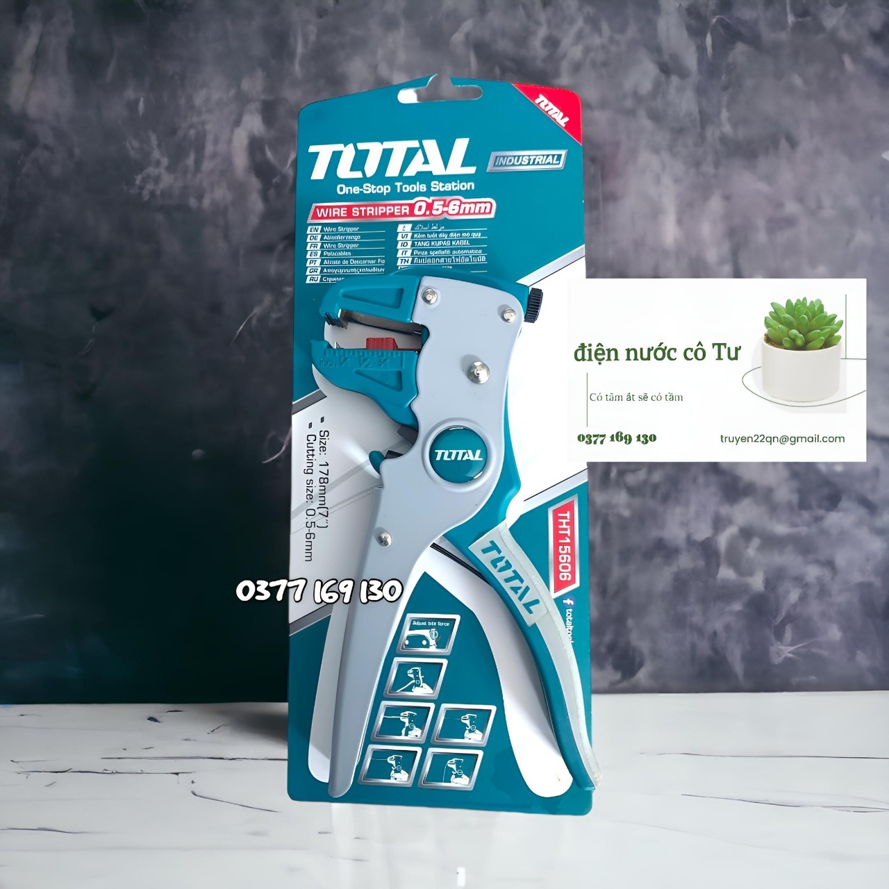 Kìm tuốt dây điện mỏ quạ total tht15606
