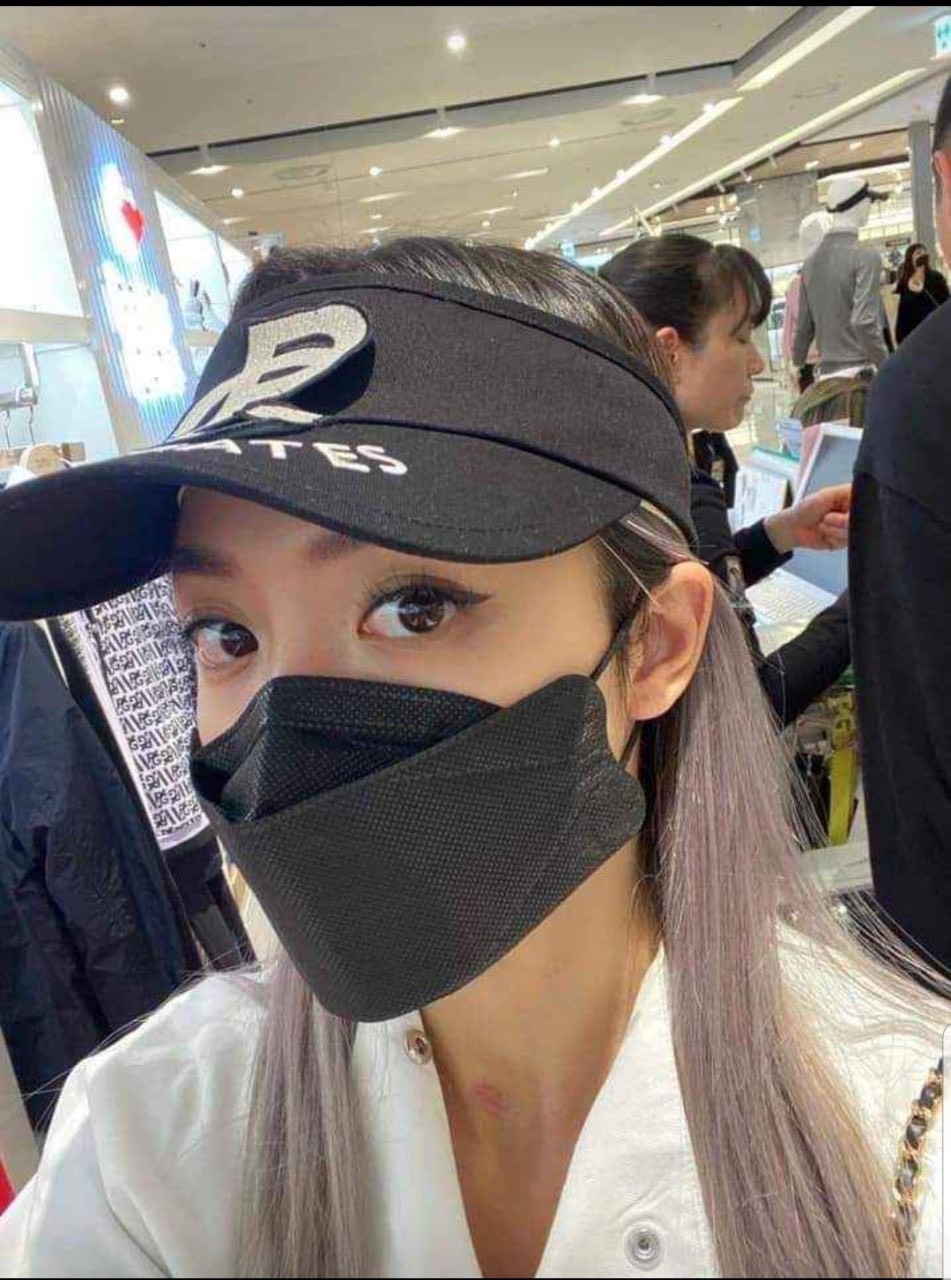 khẩu trang 3D land mask đen phòng tránh dịch 1 cách hiệu quả 121 (1 bịch 5 cái)