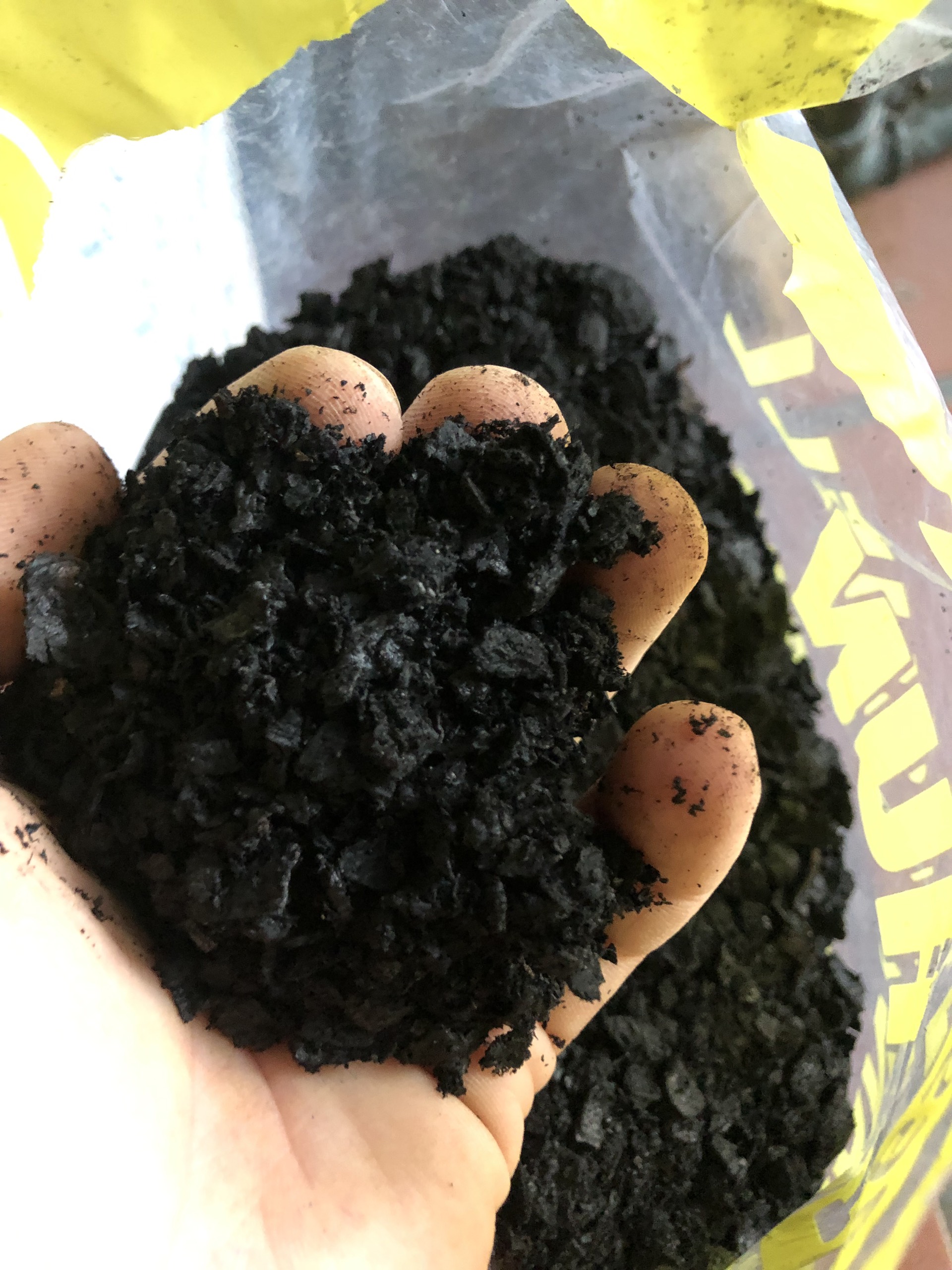 vỏ lạc hun cháy 100% túi 10dm nguyên cánh giá thể trồng kiếm, trồng cây cao cấp