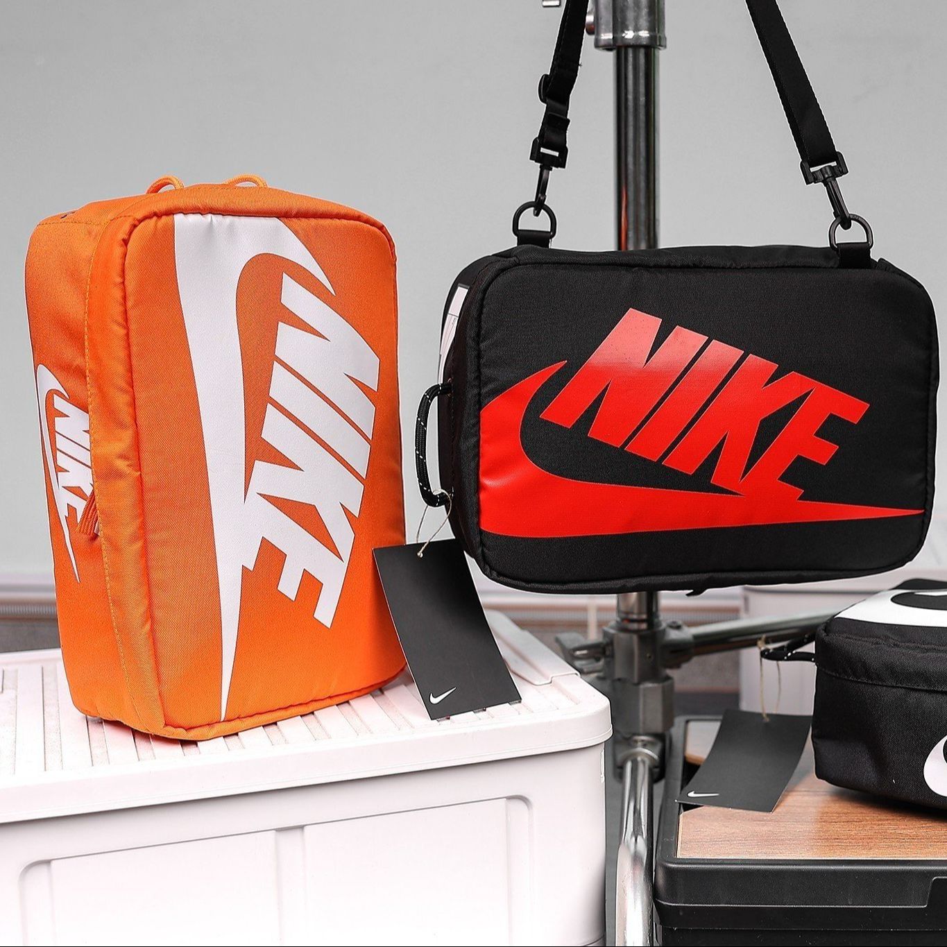Túi Đựng Giày Đá Bóng NlKE Shoebox Bag 2 Màu Cam, Đen Thể Thao