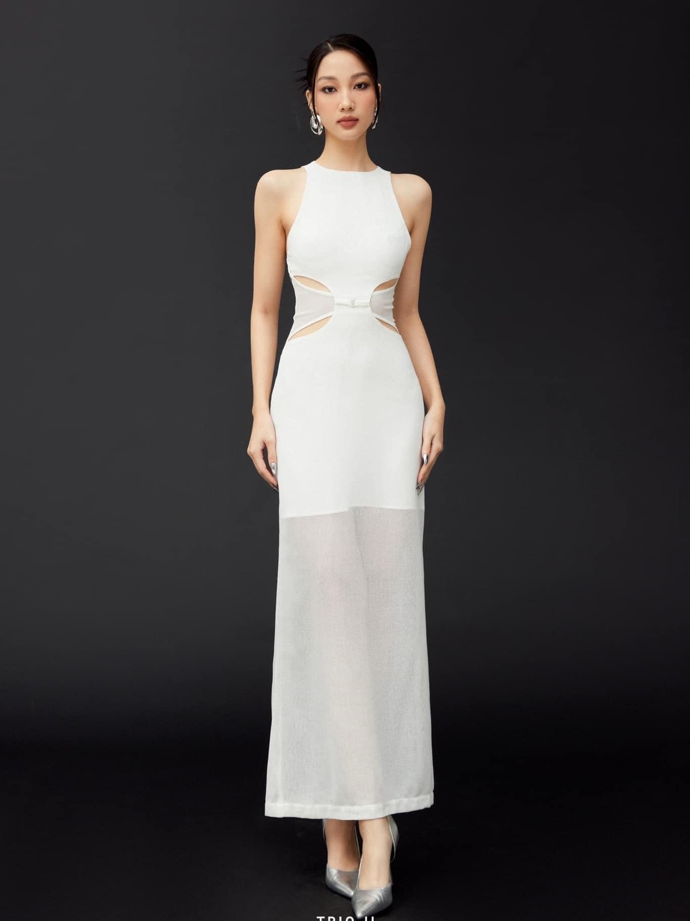 TRIO JI đầm thiết kế váy dài yếm nữ CAROLIS họa tiết cánh hoa 4D cutouts quyến rũ tinh tế eo thon ôm body 2 lớp đứng form - CAROLIS Dress