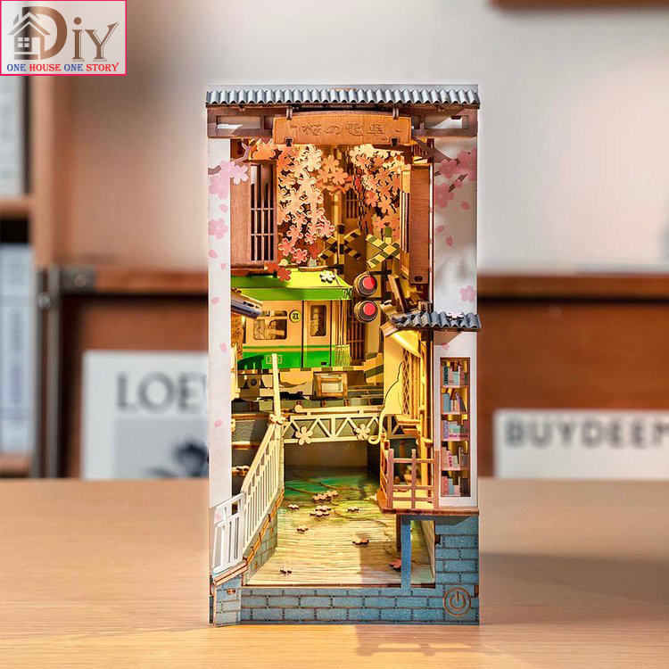 [Bản Quốc tế]Mô hình Book nook tự lắp ráp bằng gỗ 3D Rolife Sakura Densya TGB01 - Quà tặng sinh nhật giáng sinh tự làm trang trí nhà cửa bàn làm việc