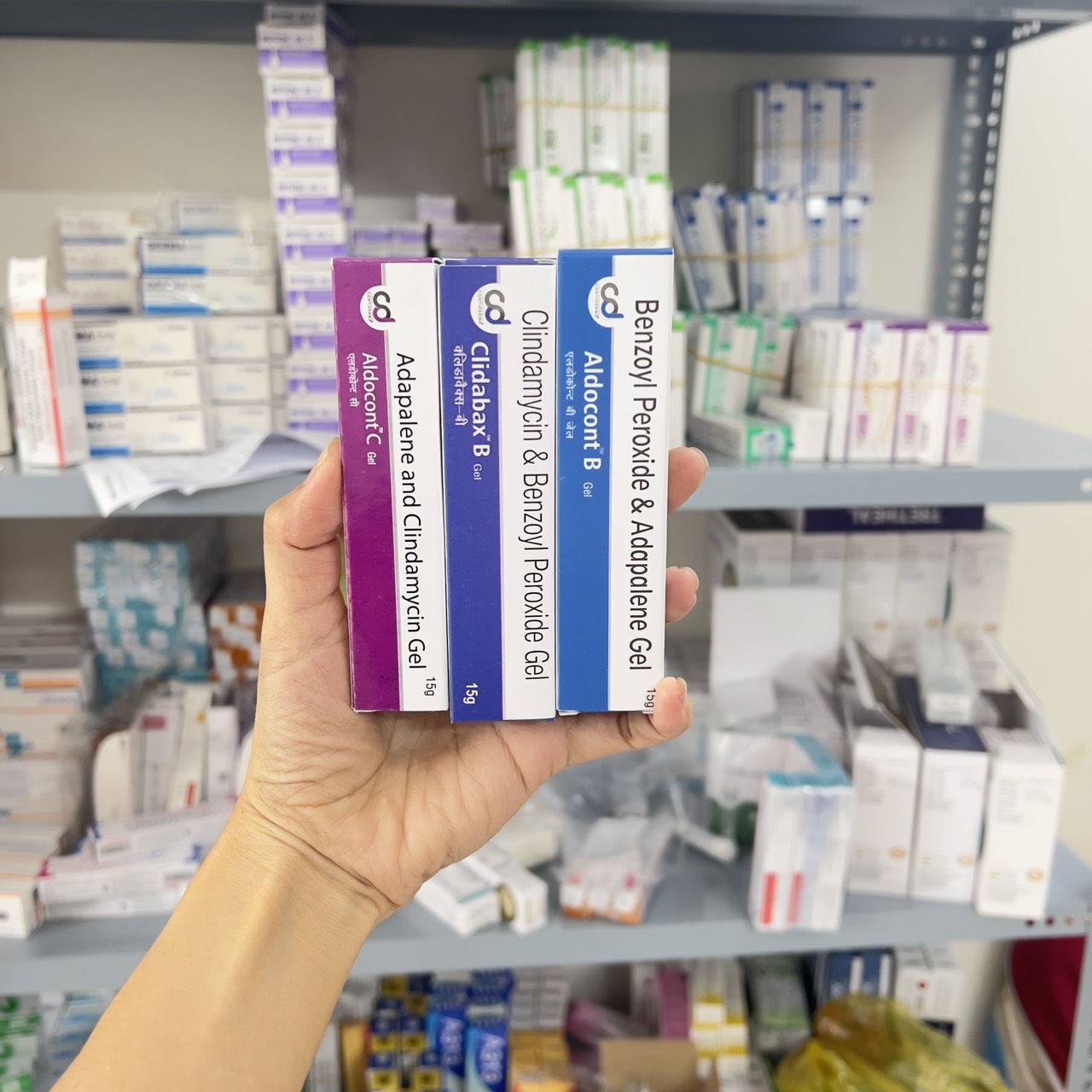 Kem Clidabax B, aldocont B, C hỗ trợ giảm mụn