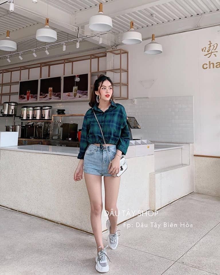 Áo sơ mi caro in chữ rút eo cực phong cách TTKX0235