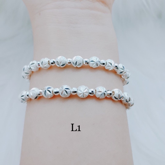 Lắc tay nữ bi bạc italy cao cấp 925 không phai màu, cam kết hàng đúng mô tả, chất lượng đảm bảo an toàn đến sức khỏe người sử dụng