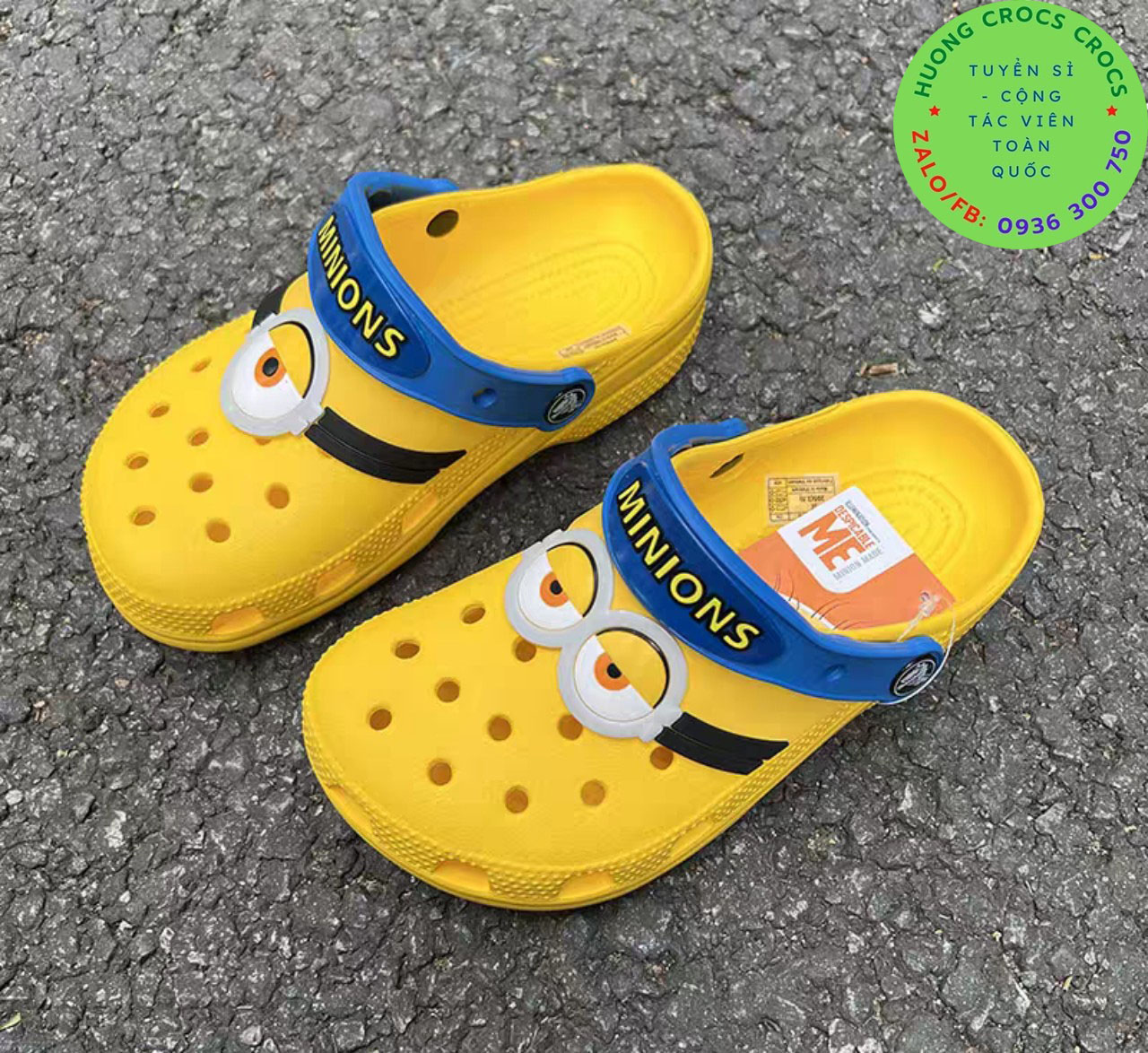 DÉP SỤC NHỰA ĐI MƯA CROCS TRẺ EM HÌNH MINIONS VÀNG
