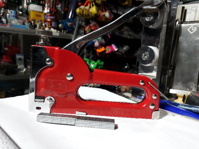 Súng bắn ghim chữ u cầm tay đa năng dùng bắn ghỗ, yên xe máy, gim giấy, ghim tường, ghim nhựa...