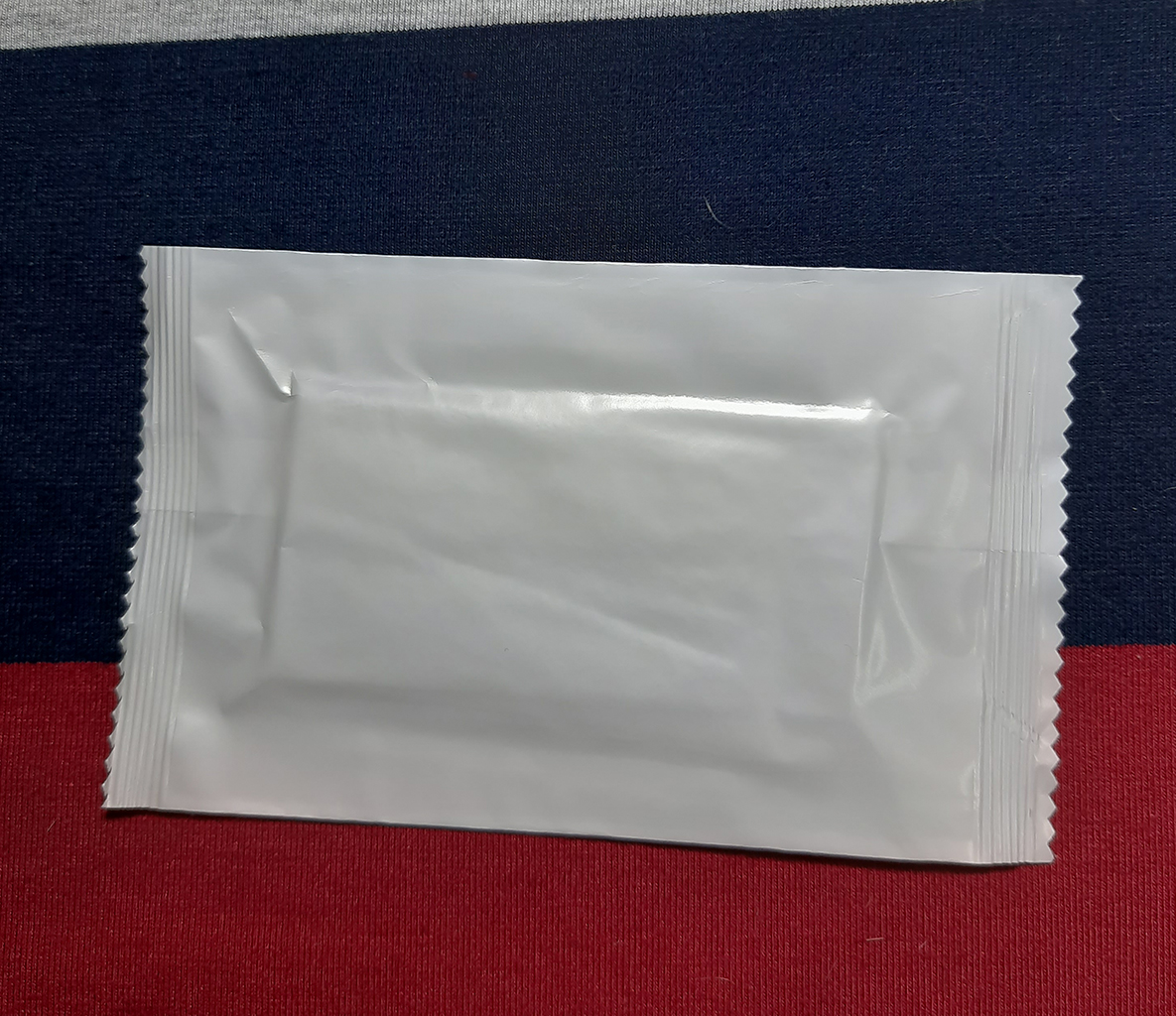 100 Khăn lạnh ( Màu Trắng ) dành cho Lò Bánh Mì, Dịch Vụ ăn uống bán mang về