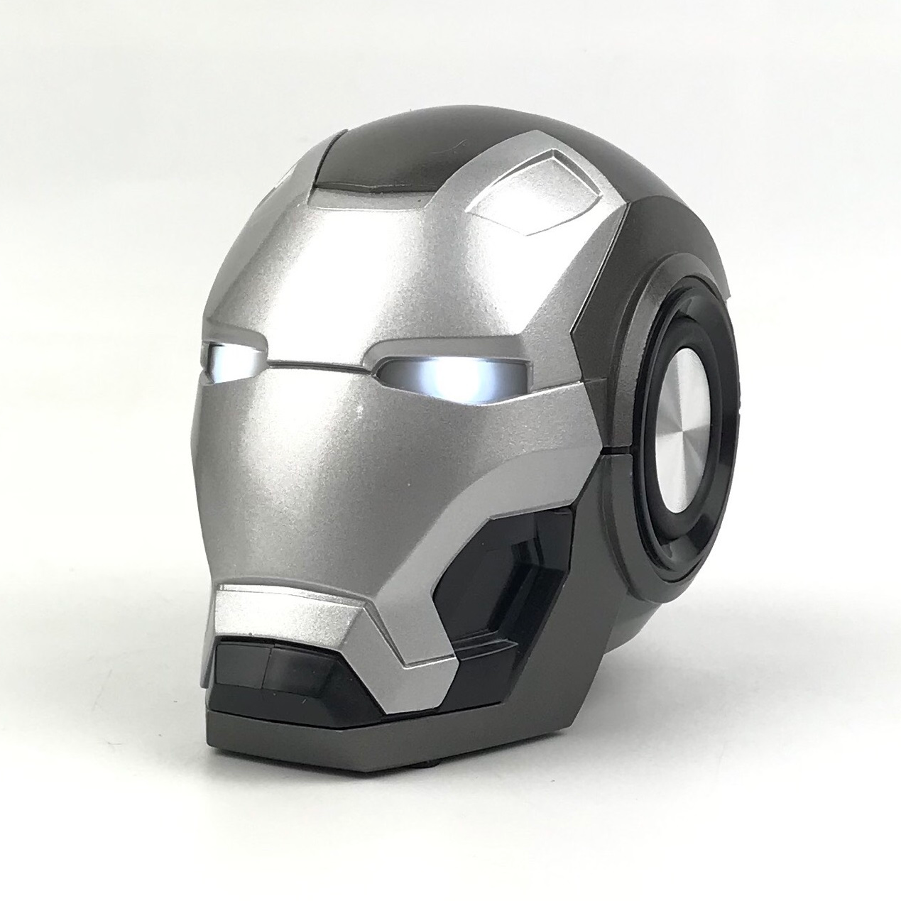 Loa Bluetooth GUTEK IRONMAN ENDGAME Nghe Nhạc Cầm Tay Không Dây Âm Bass Cực Hay, Âm Thanh Chất Lượng Mắt Có Đèn Led Cực Bắt Mắt, Gắn Thẻ Nhớ, Đài FM, Cổng 3.5, Nhiều Màu Sắc