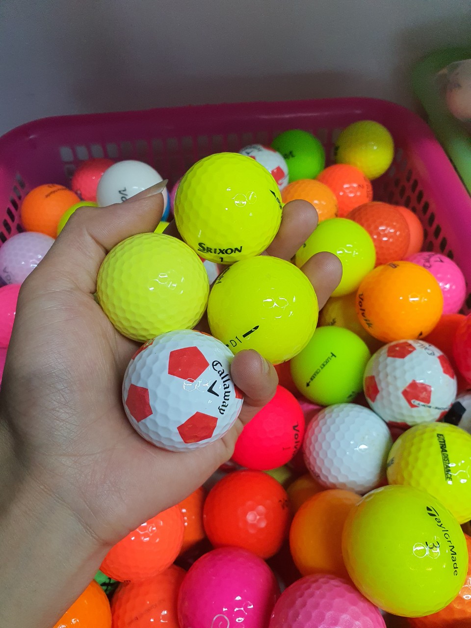 Combo 10 quả bóng golf màu các thương hiệu.. bóng chính hãng.