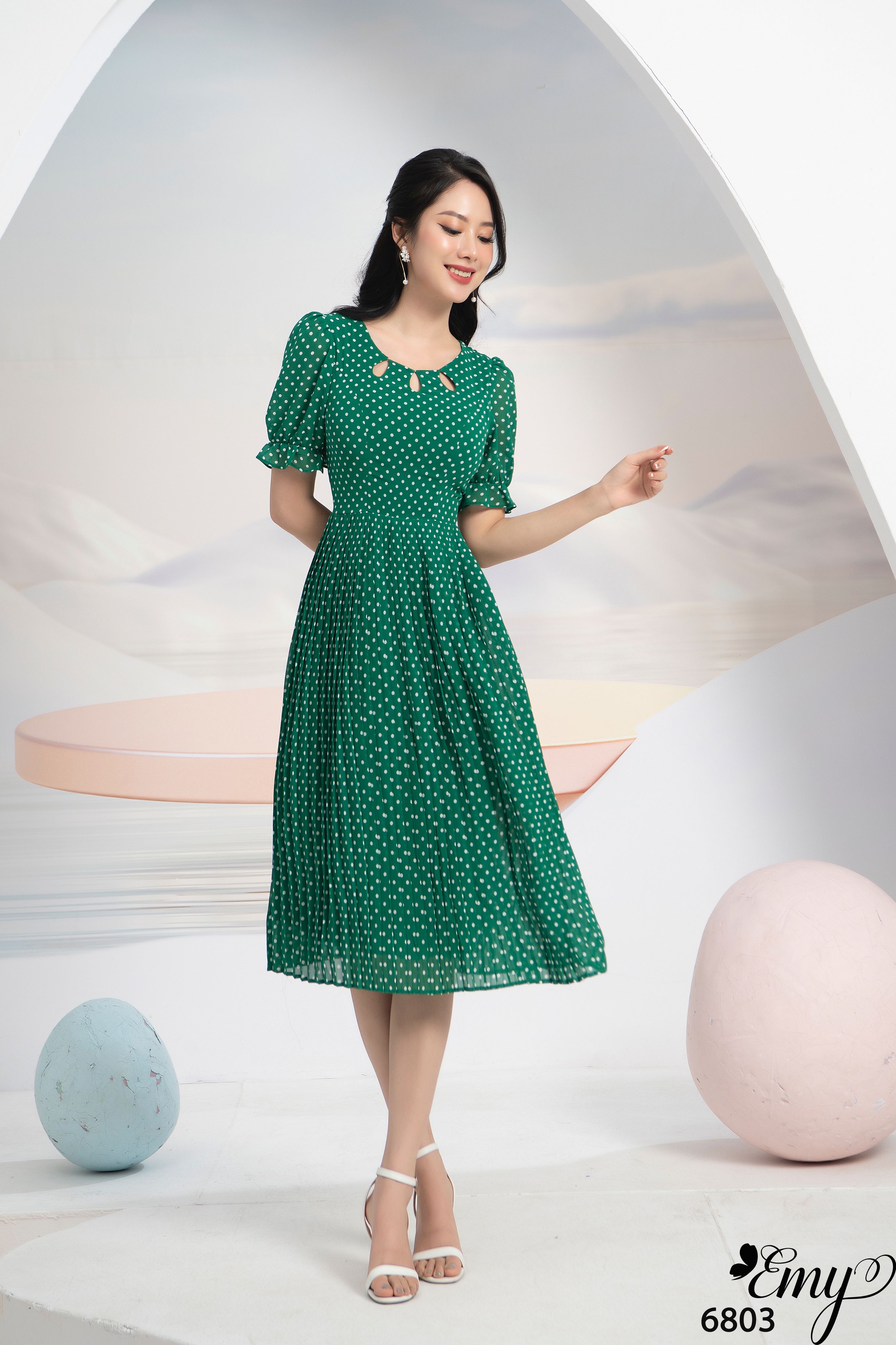 Đầm emy em6803 xoè dập ply xanh