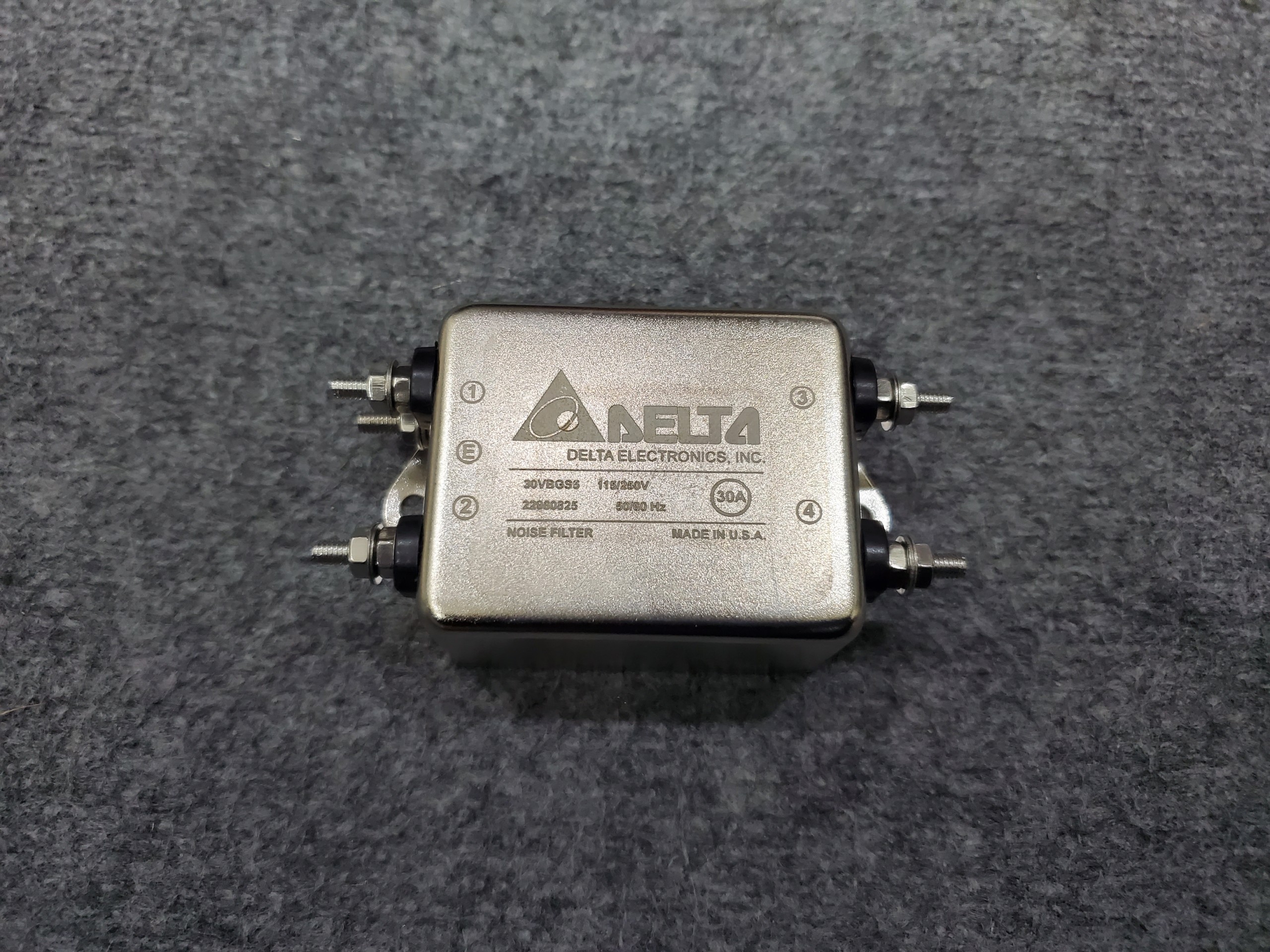 Lọc nguồn 30a delta mỹ
