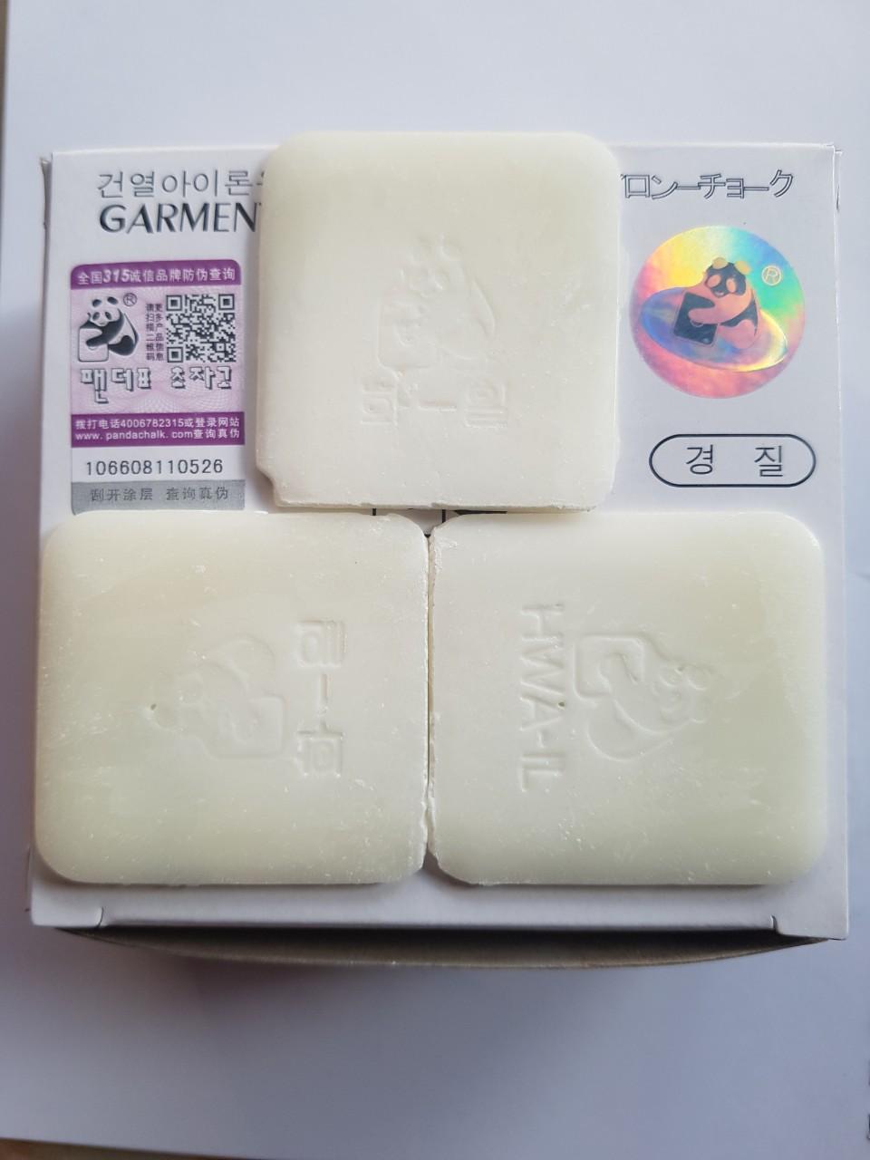 Phấn sáp panda trắng