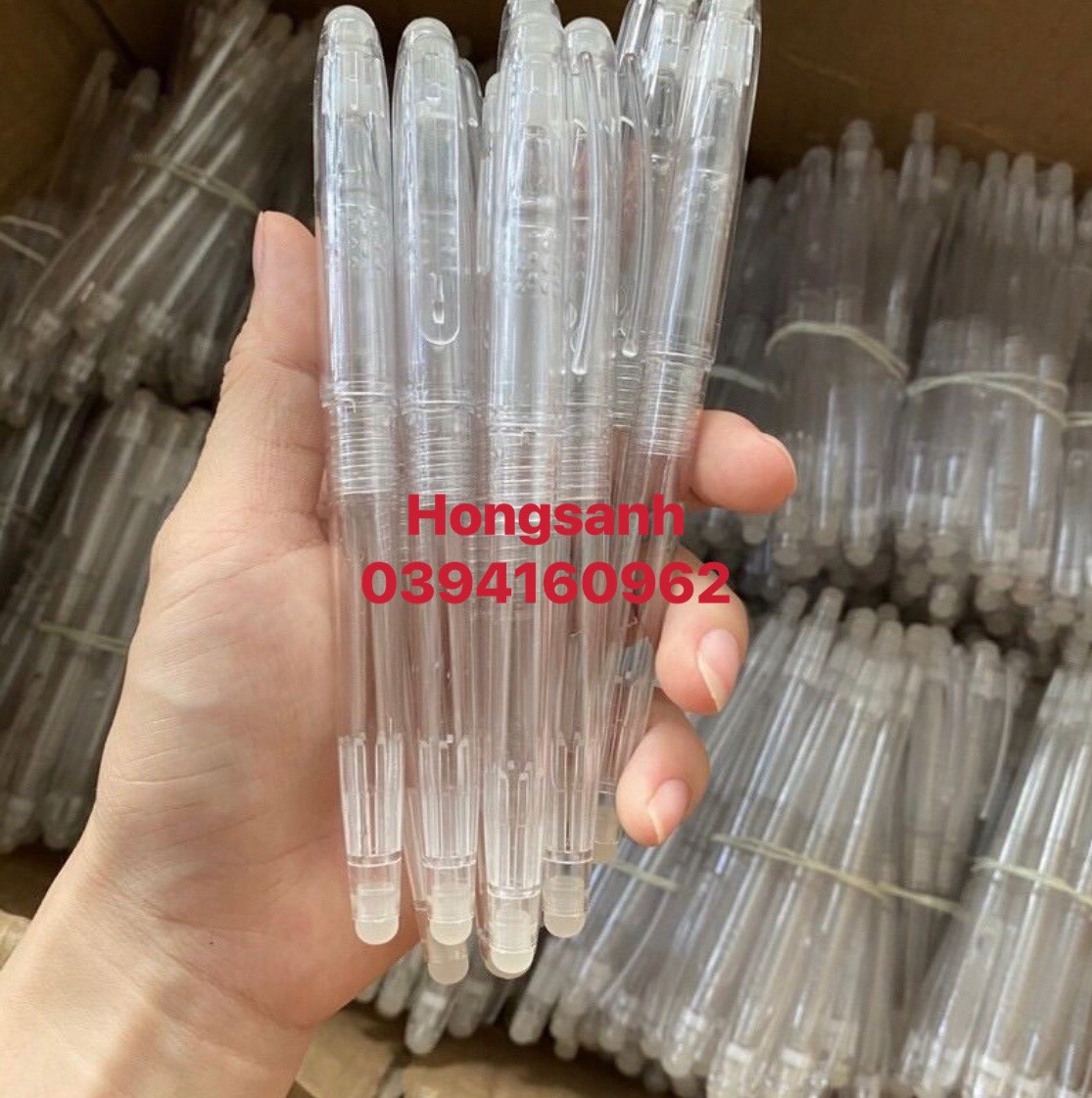 Vỏ bút dùng để bỏ ruột viết ủi bay vẽ trên vải