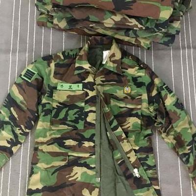 ÁO LÍNH RẰN RI HÀN QUỐC CÓ DÂY KÉO ĐỒNG CỰC ĐẸP