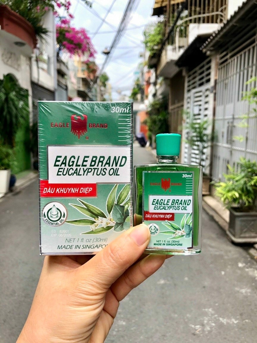 [HCM]DẦU KHUYNH DIỆP CON Ó EAGLE BRAND SINGAPORE 30 ML- SẢN XUẤT TẠI XINGAPORE XUẤT THỊ TRƯỜNG MỸ