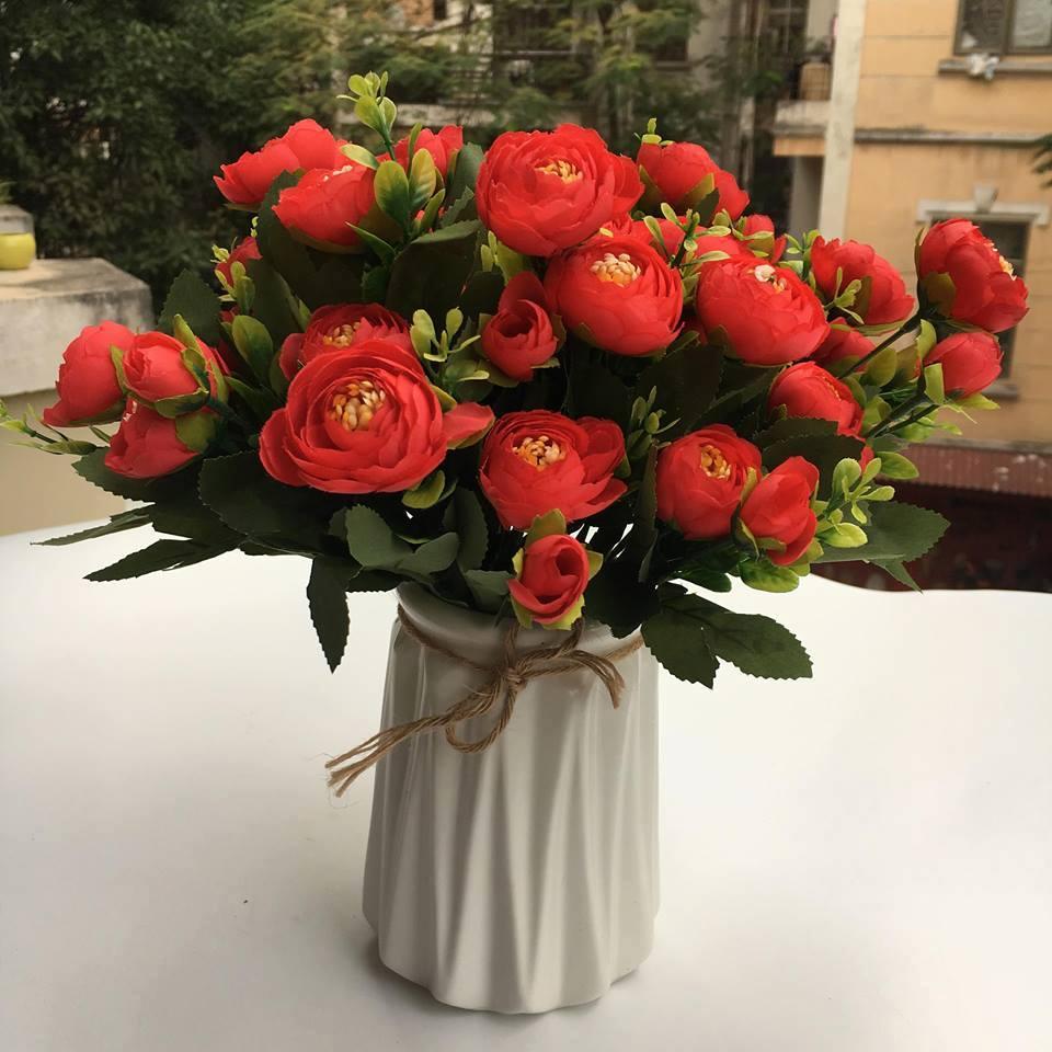 Combo bình và 5 cành hoa lụa Châu Âu sang trọng, hoa giả cao cấp- hoa vải lụa