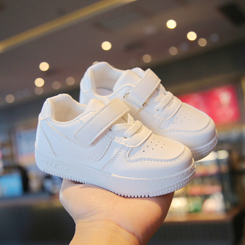 YA ZHOU LONG Children's White Shoes Boys and Girls Sports Shoes Breathable Casual Sneakers Soft Sole Baby Shoes