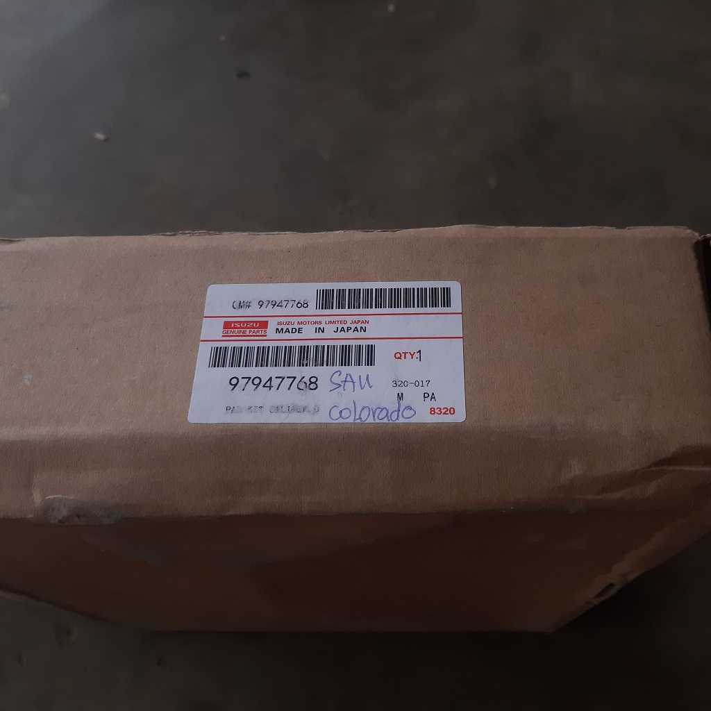 Bộ má phanh trước, sau dùng cho xe Chevrolet Colorado, hàng GM/Isuzu. 1 bộ gồm 4 miếng