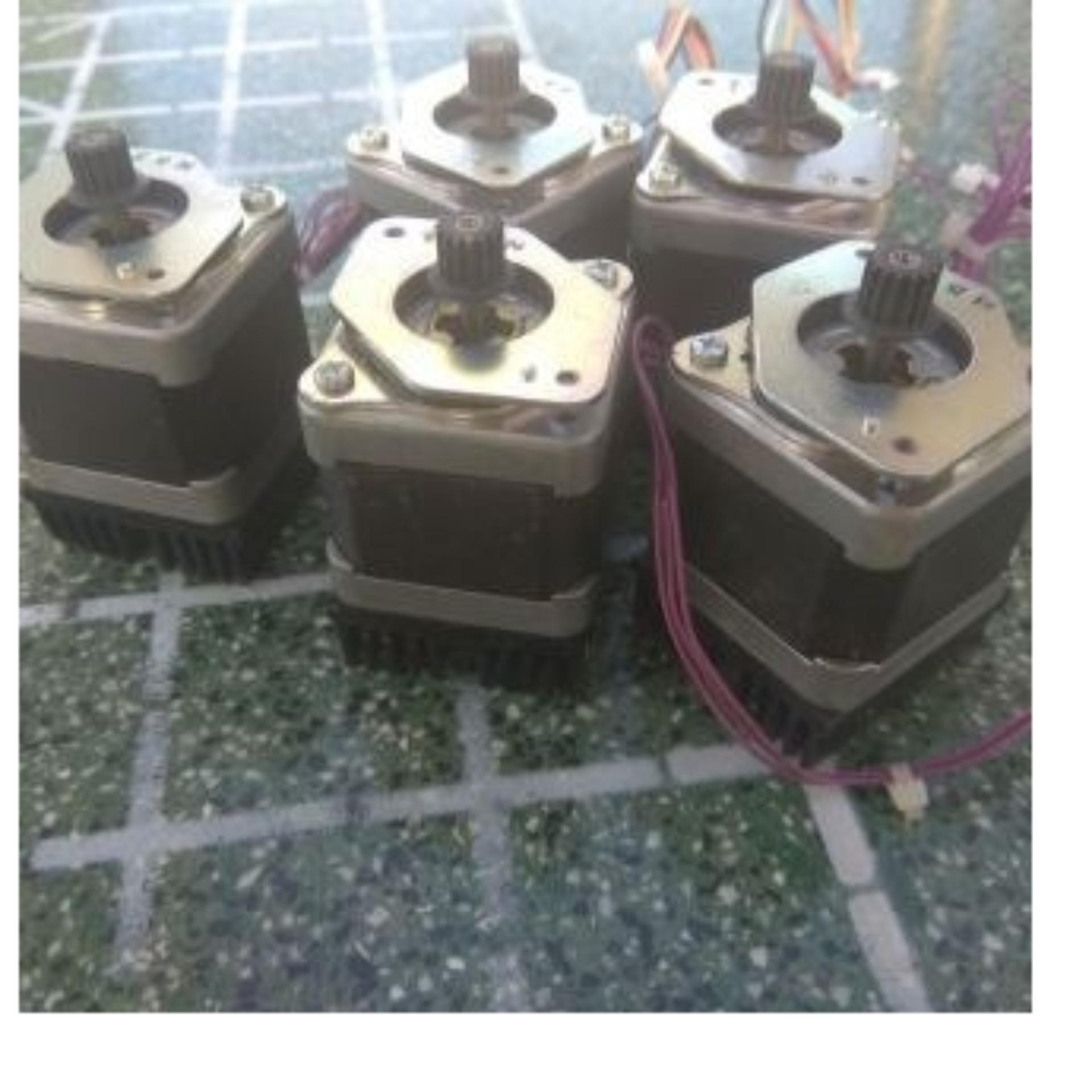 Động cơ bước size 42 42x42x38 có tản nhiệt.