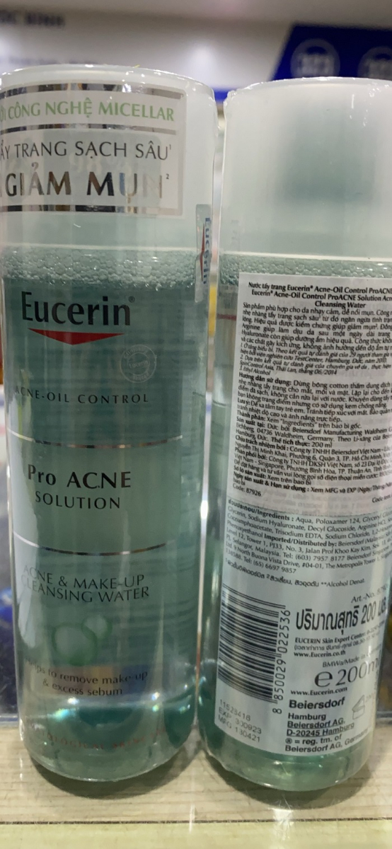 NƯỚC TẨY TRANG EUCERIN ACNE OIL CONTROL PRO ACNE SOLUTION CLEANSING WATE 200ML