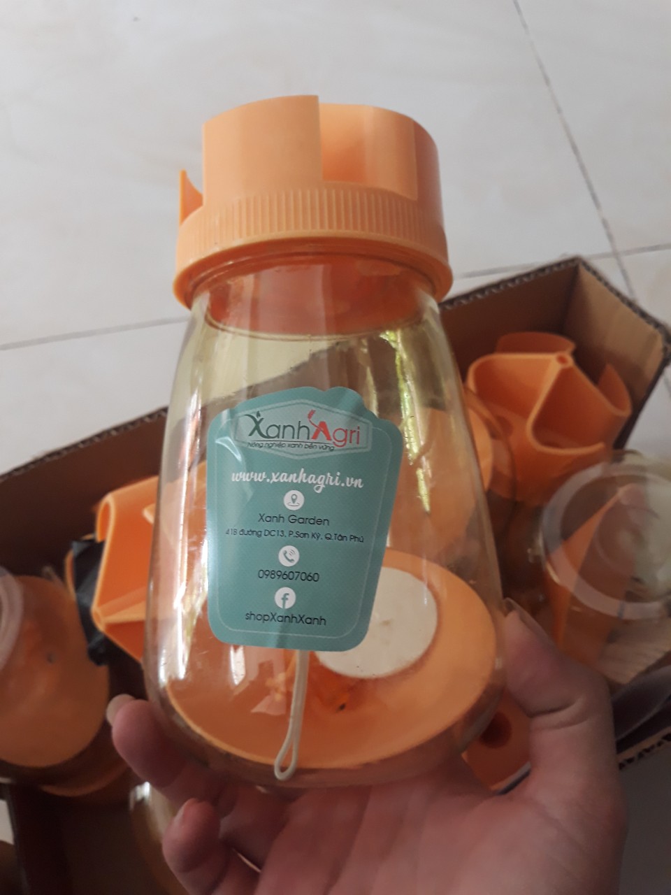 Combo 2 bộ Dụng cụ bẫy dẫn dụ ruồi vàng kèm 2 ống chất dẩn dụ