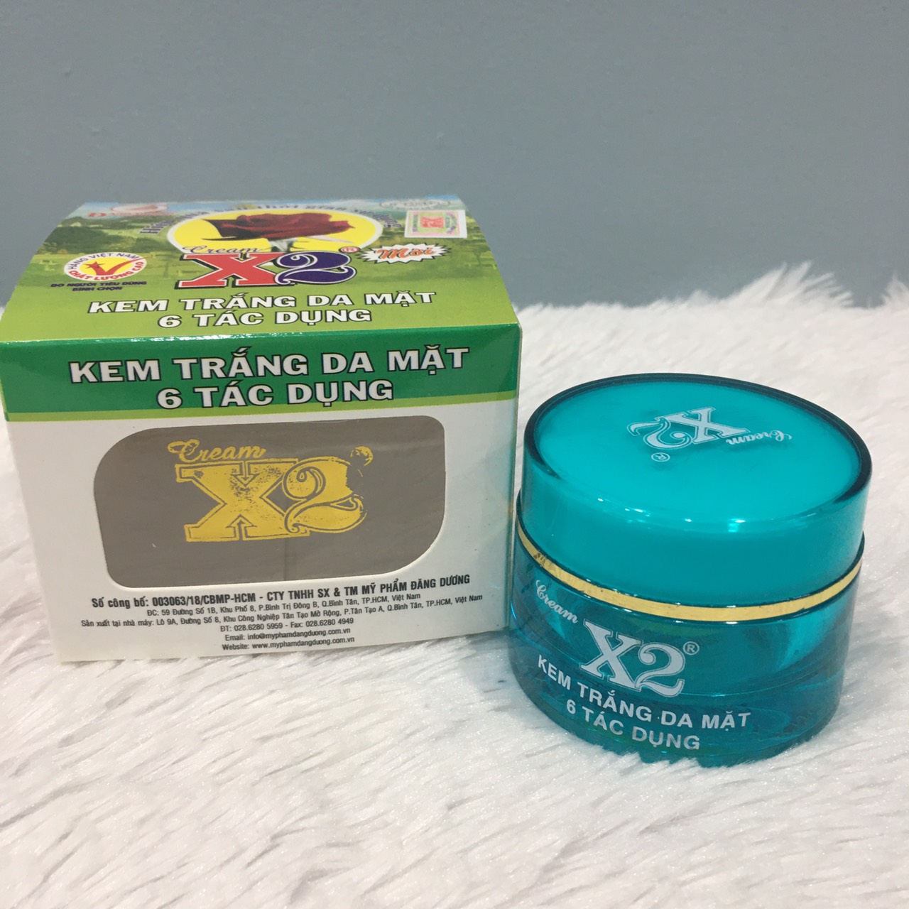 Kem trắng da mặt 6 tác dụng 20g x2