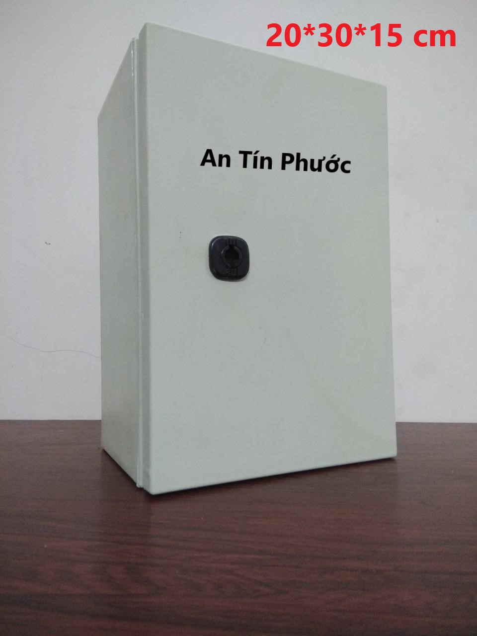 Vỏ tủ điện nhựa 200x300x15 - tủ điện nhựa lắp trong nhà và ngoài trời chống rò điện, chống cháy