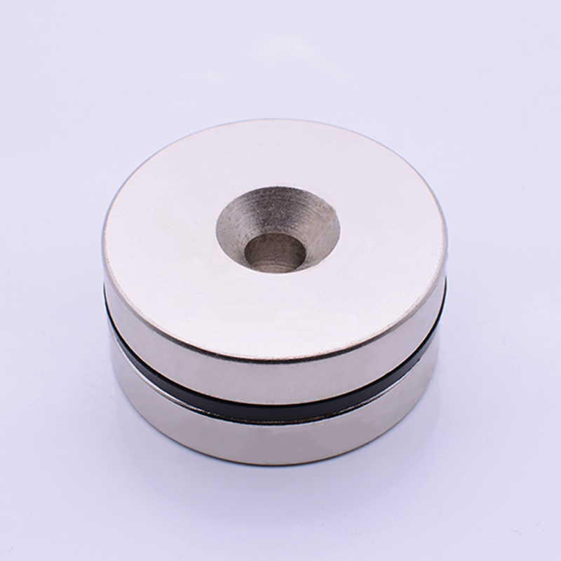 Nam châm đất hiếm 50x10 lỗ 10 mm, lỗ bắt vít màu trắng bạc mạ niken
