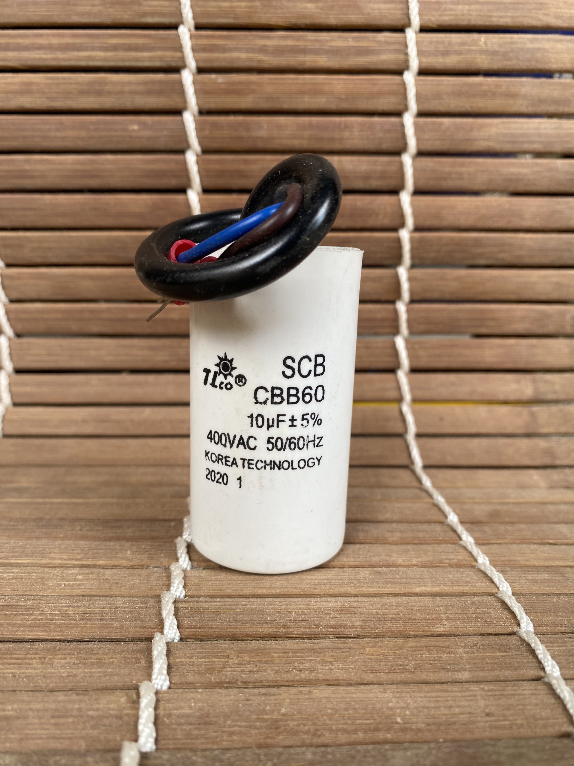 Tụ ngậm, tụ đề 10uf