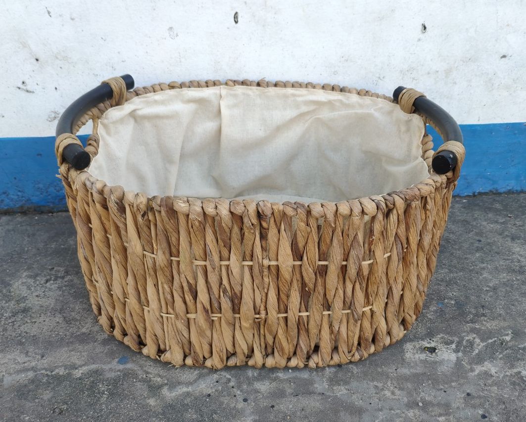 Khay lục bình quai gỗ lót vải thanh lý