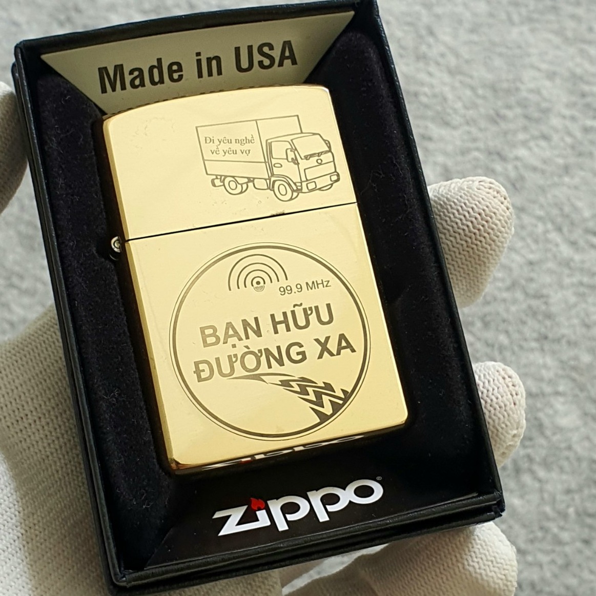 Bật lửa zippo mỹ đồng bạn hữu đường xa đời la mã hột quẹt xăng đá