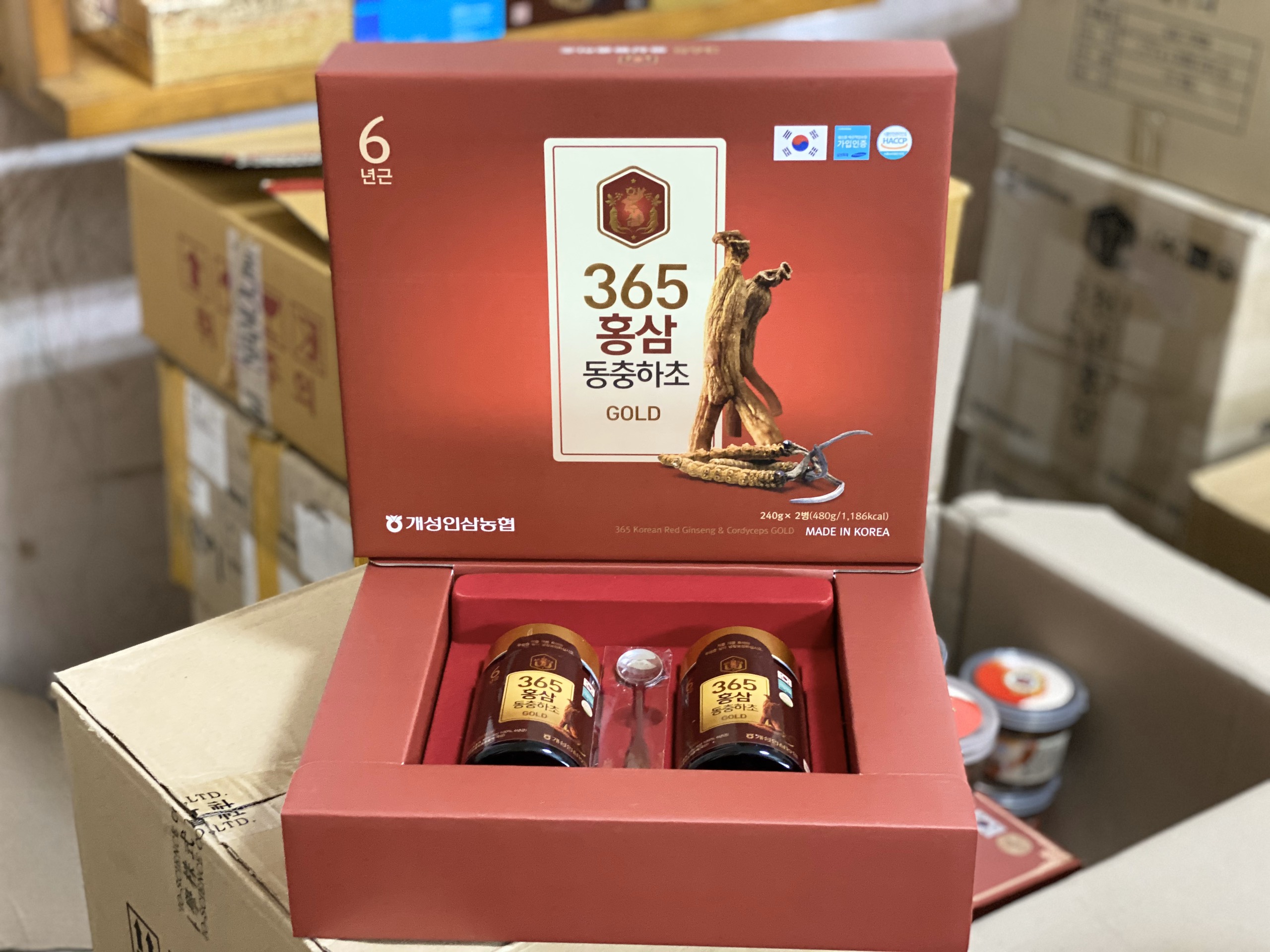 Cao Hồng Sâm Đông Trùng Hạ Thảo 365 Hàn Quốc Hộp 2 lọ x 240g