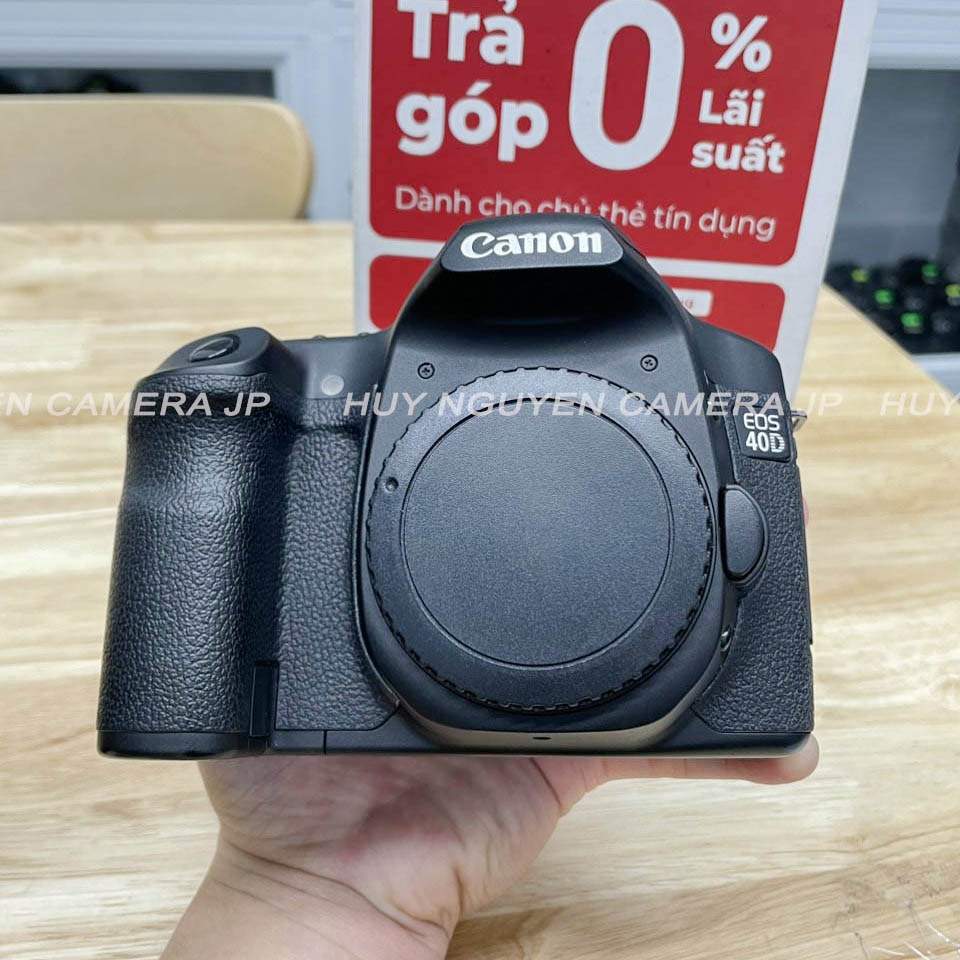 SALE XẢ KHO !! Máy ảnh Canon 40D ĐẸP 93-99.99%, ỐNG KÍNH Canon 18 55 đẹp 99% chụp đa dụng