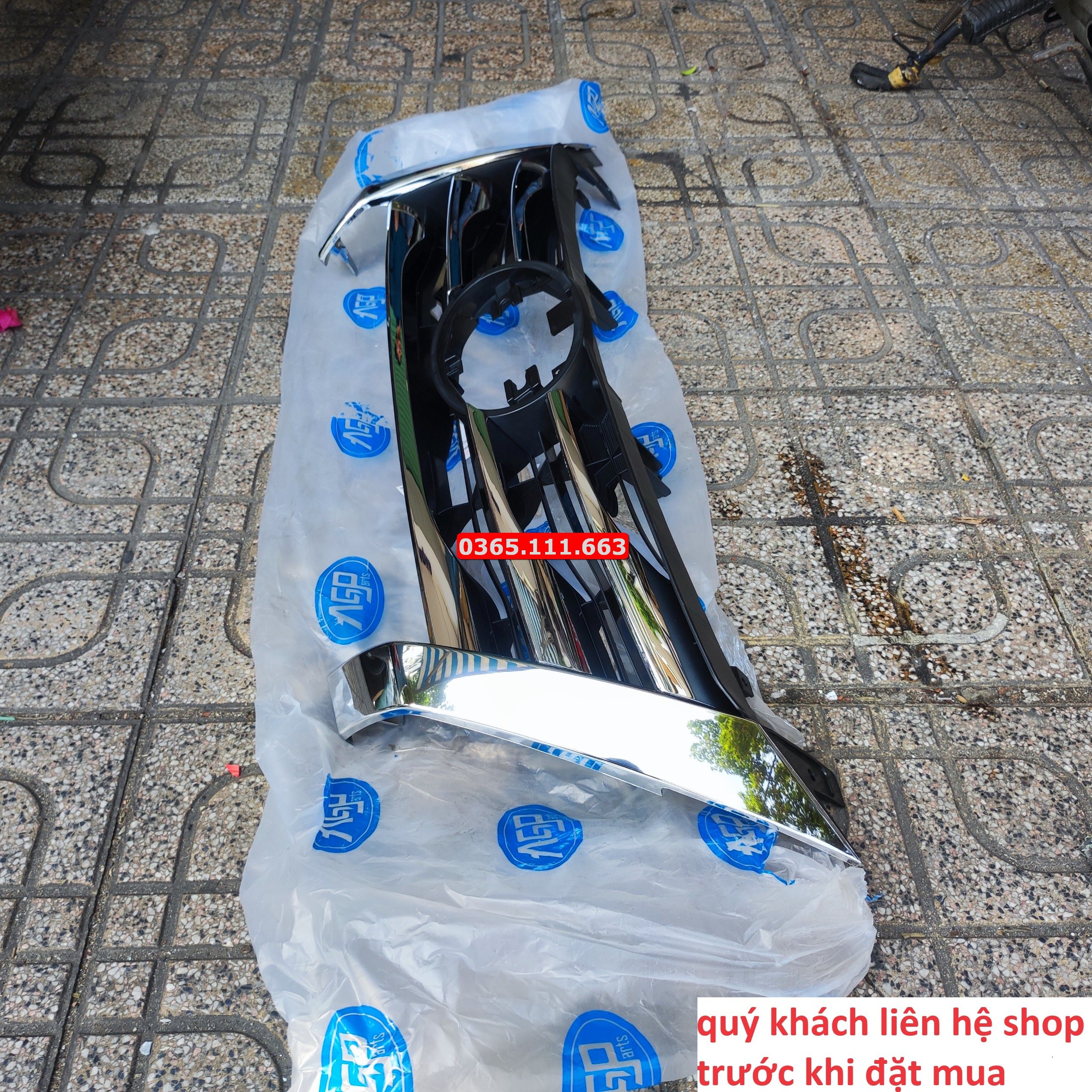 Mặt Ga Lăng Toyota Fortuner - Mặt Ga lăng xe hơi